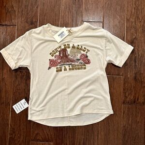 Joyfolie Graphic Tee for women/girls size XS NWT Don’t Be a Lady Be a Legend